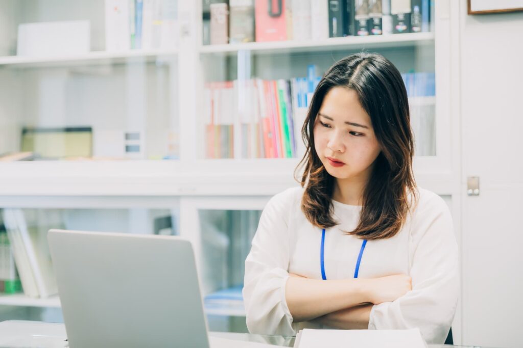 就労移行支援を利用しながら失業保険はもらえる?受給額や期間、申請の流れを解説